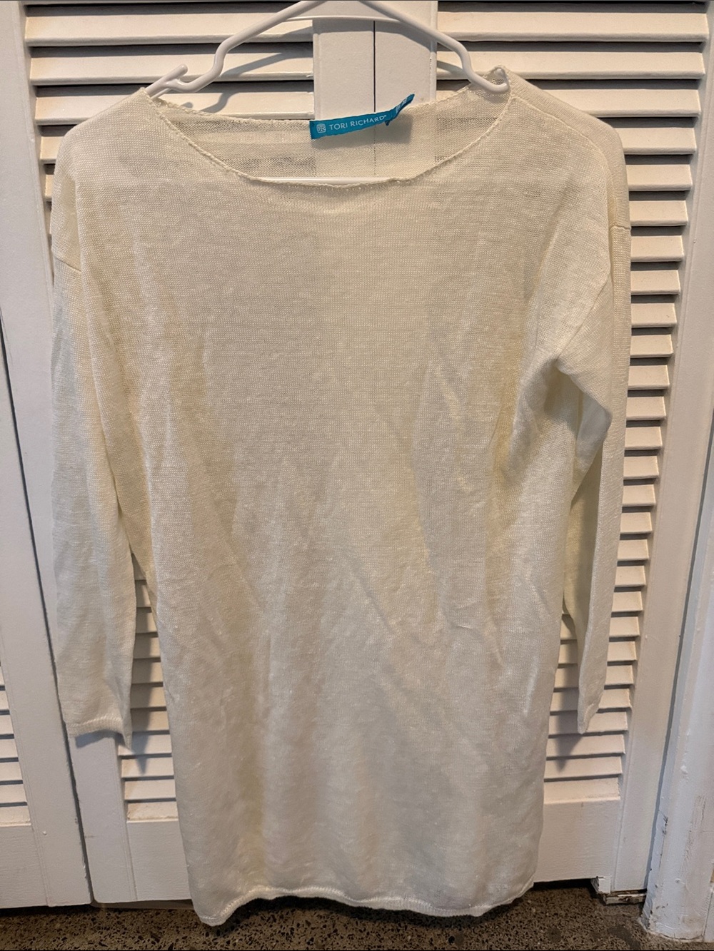 Tori Richard Cream Lightweight Knit Tunic